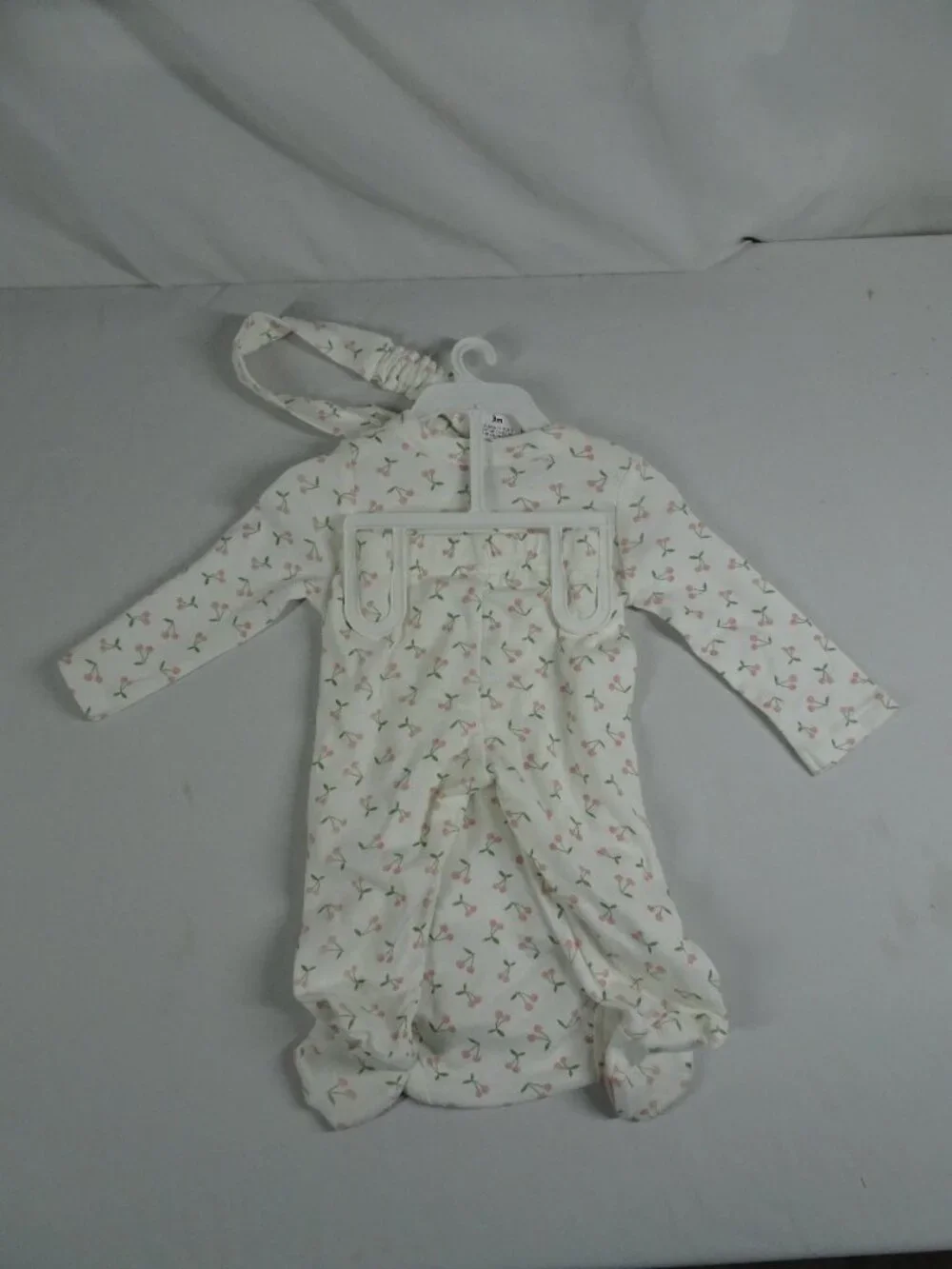 Carter's Baby Girl Cherries 3 Piece Set Size 3 Months